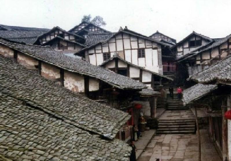 正版周饼伦!「周杰伦」手抓饼实体店开业了…